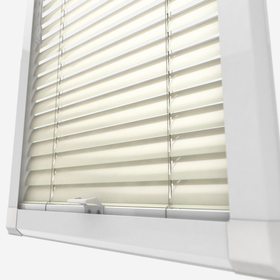 Blinds by Rullgardin Bespoke Blinds